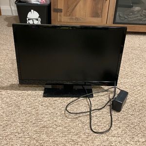 Insignia - 19" Class (18-1/2" Diag.) - LED - 720p - HDTV